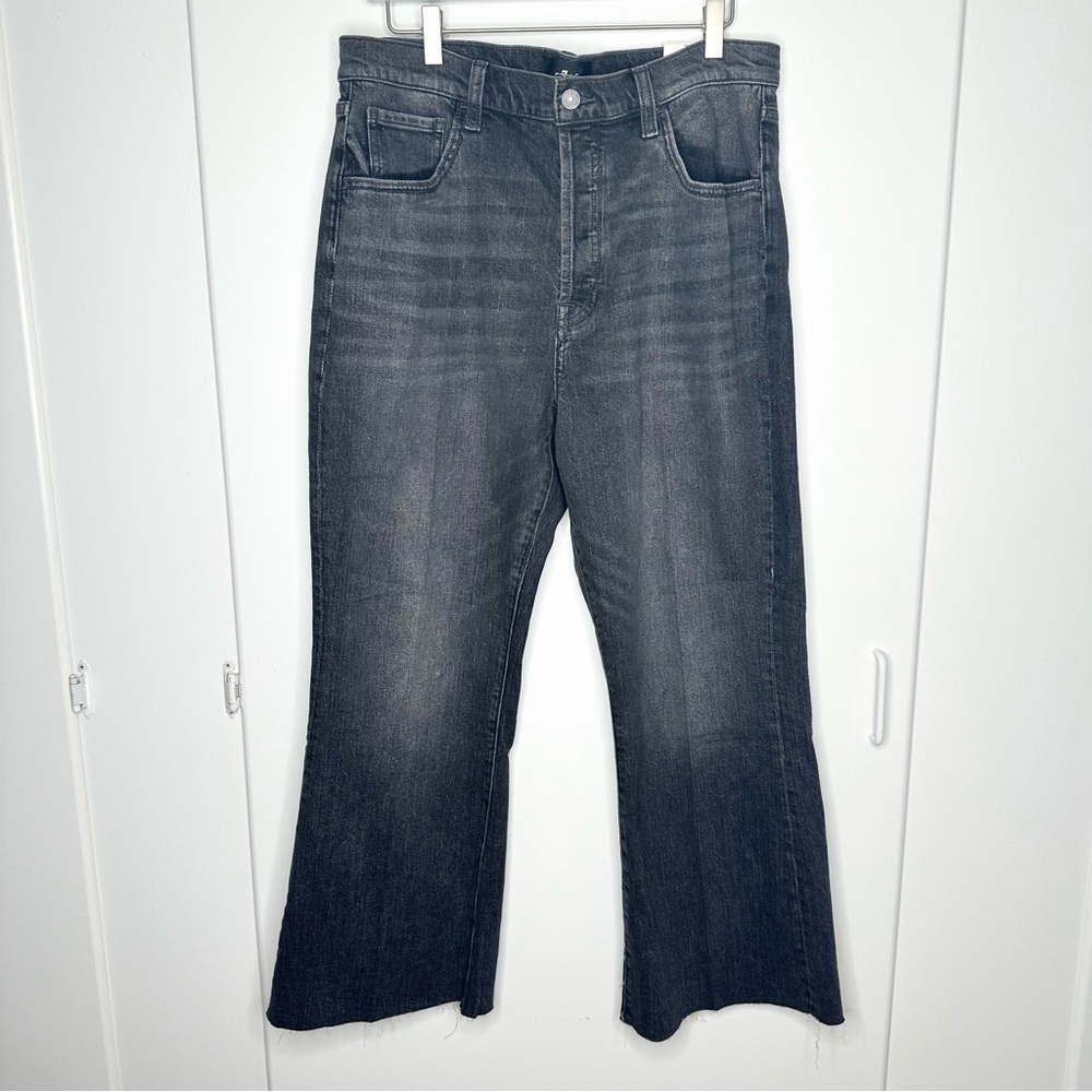 NWT 7 For All Mankind Easy Boy Bootcut High Waist Faded Black Cropped Size 31 - Picture 3 of 12